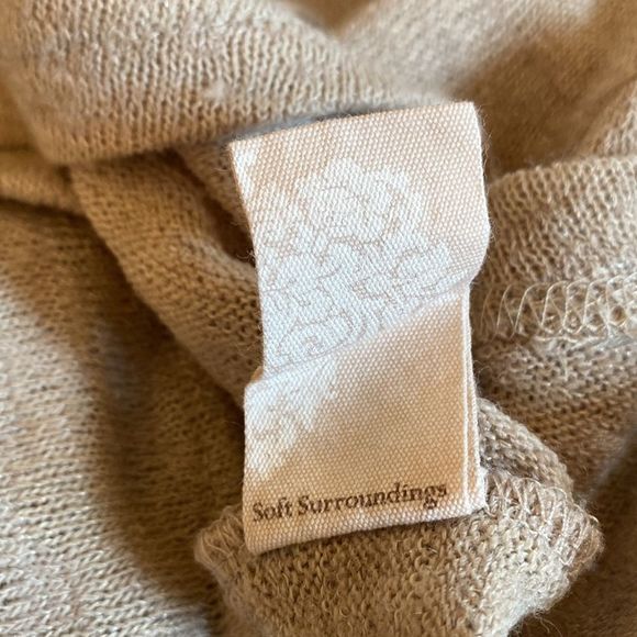 Soft Surroundings Women's Stone Tan Valentina Zip Long Sleeve Sweater V-Neck SZM - Picture 7 of 9